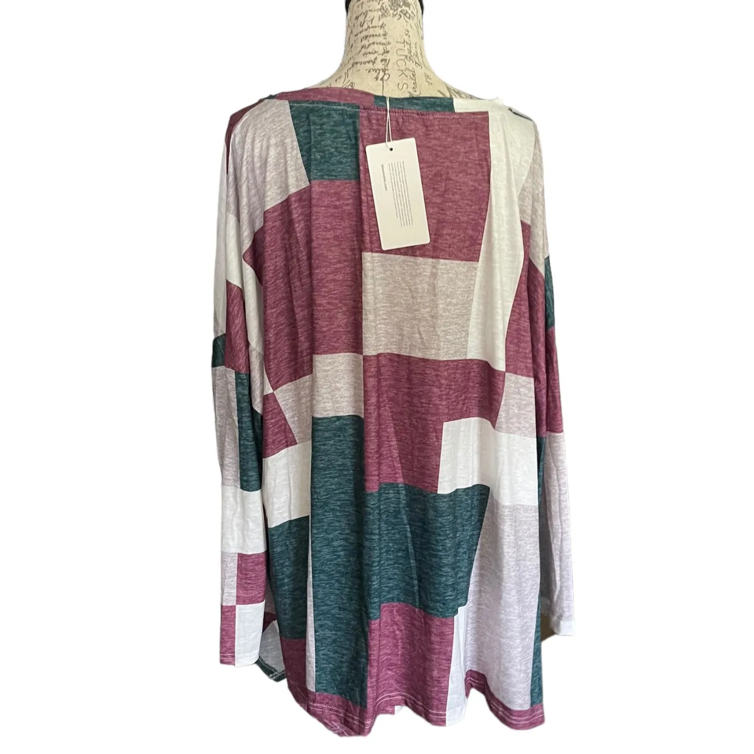 Bloomchic Long Sleeve Color Block Shirt Plus Size 22/24