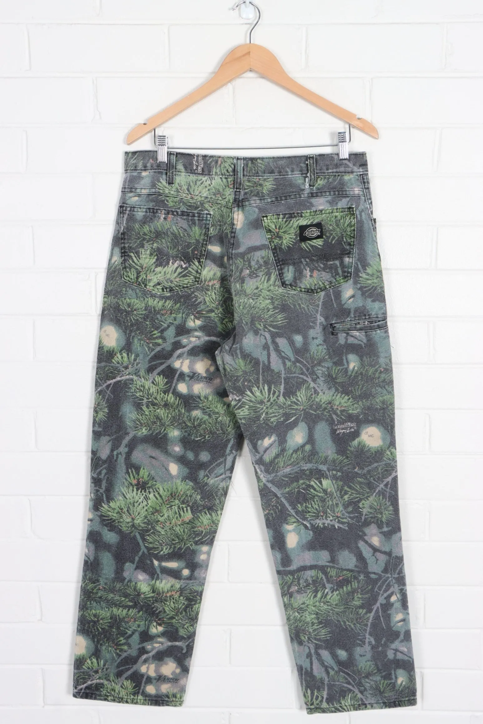 DICKIES 'Vanish Camo West' Double Knee Pants (36x32)