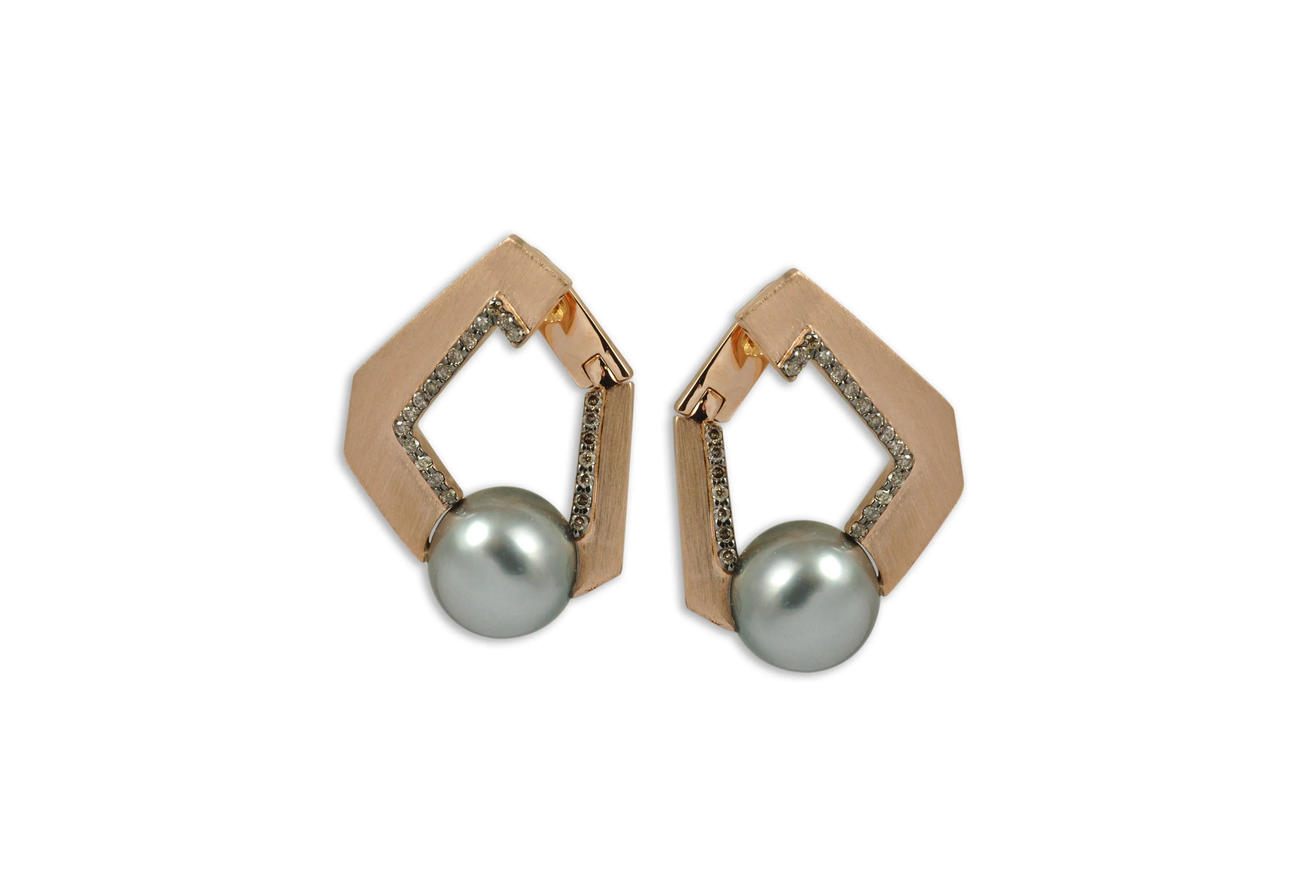 Origami Link no 5 Pearl & Diamond Earrings (Grande)