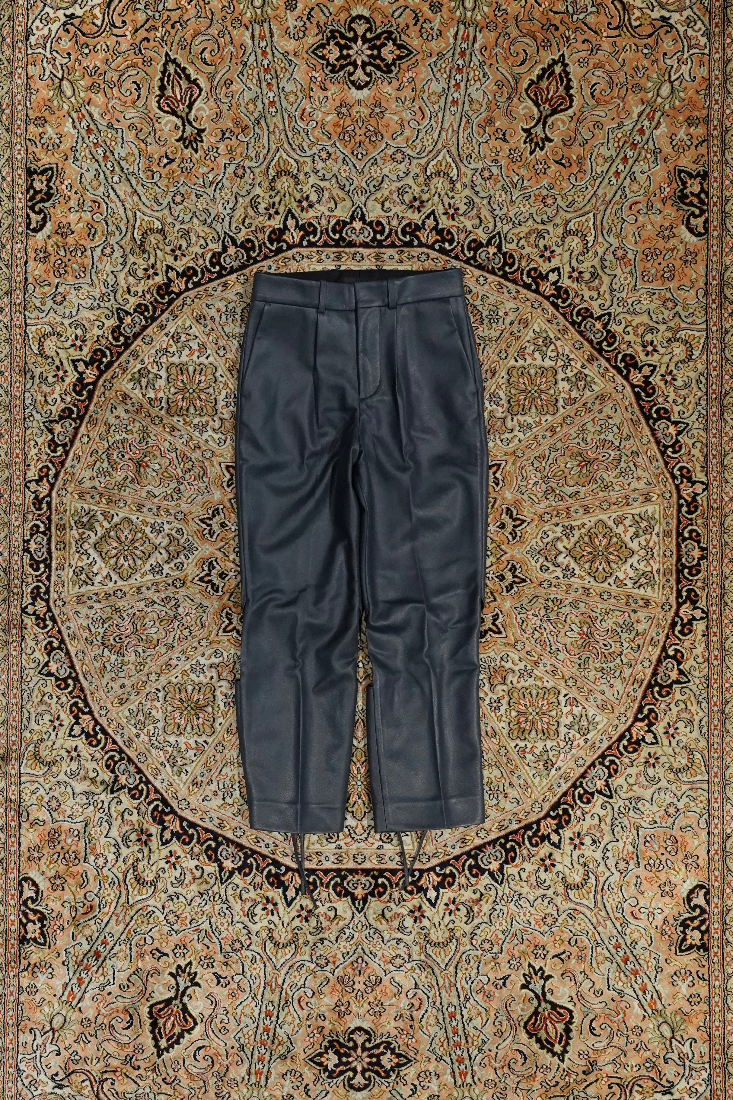 "Half" Pants (Navy)