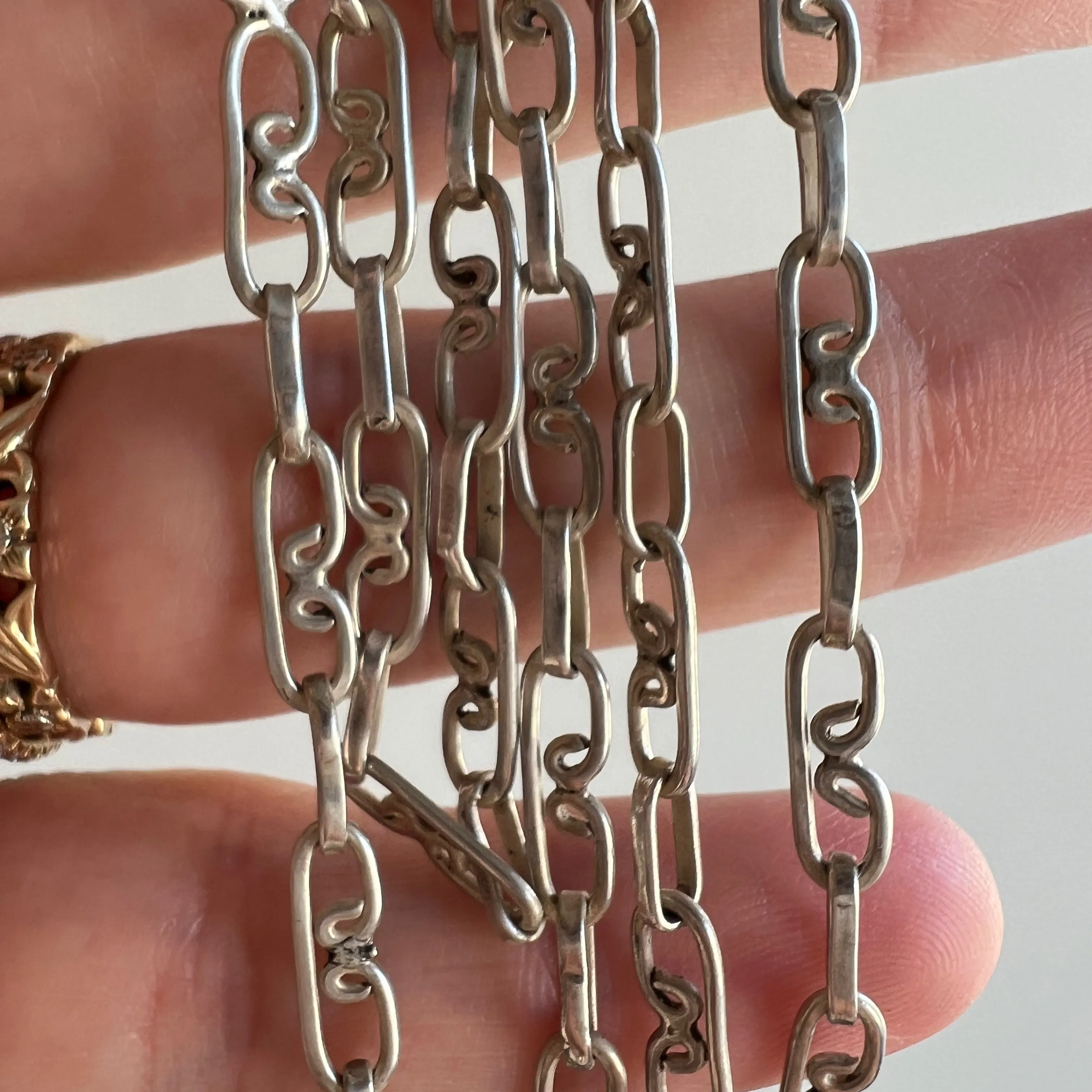 V I N T A G E // fancy Bs / sterling silver fancy link almost B-shaped chain / 20.75